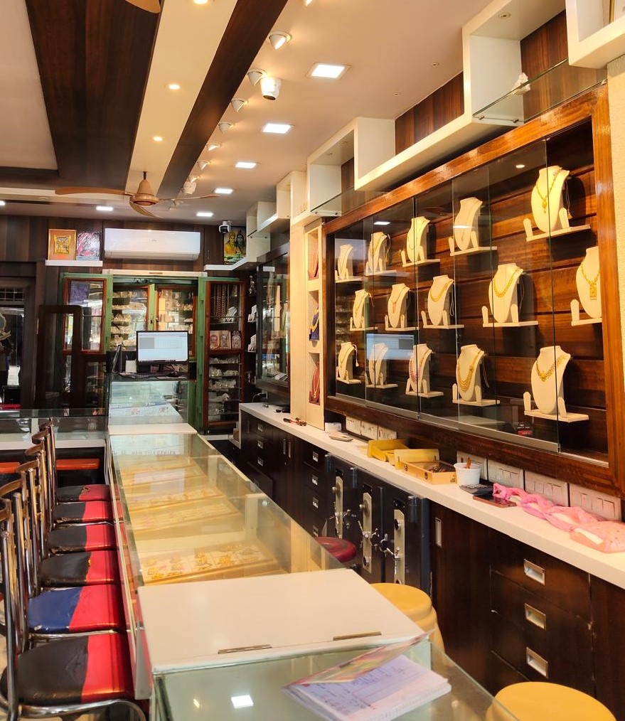 Gold necklace display cabinets inside the showroom